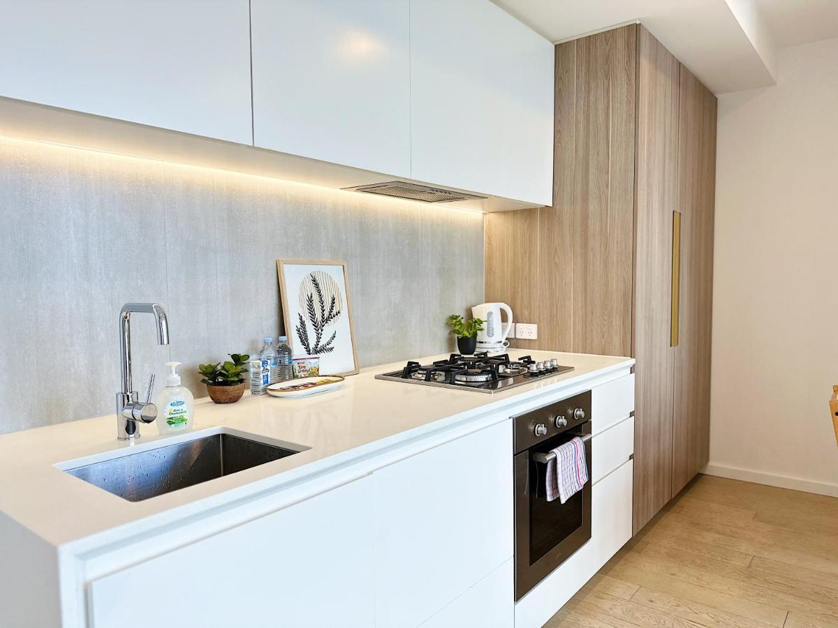Appartamento Beautiful Skyview Cbd Highrise 3Beds With Carpark Available Melbourne Esterno foto