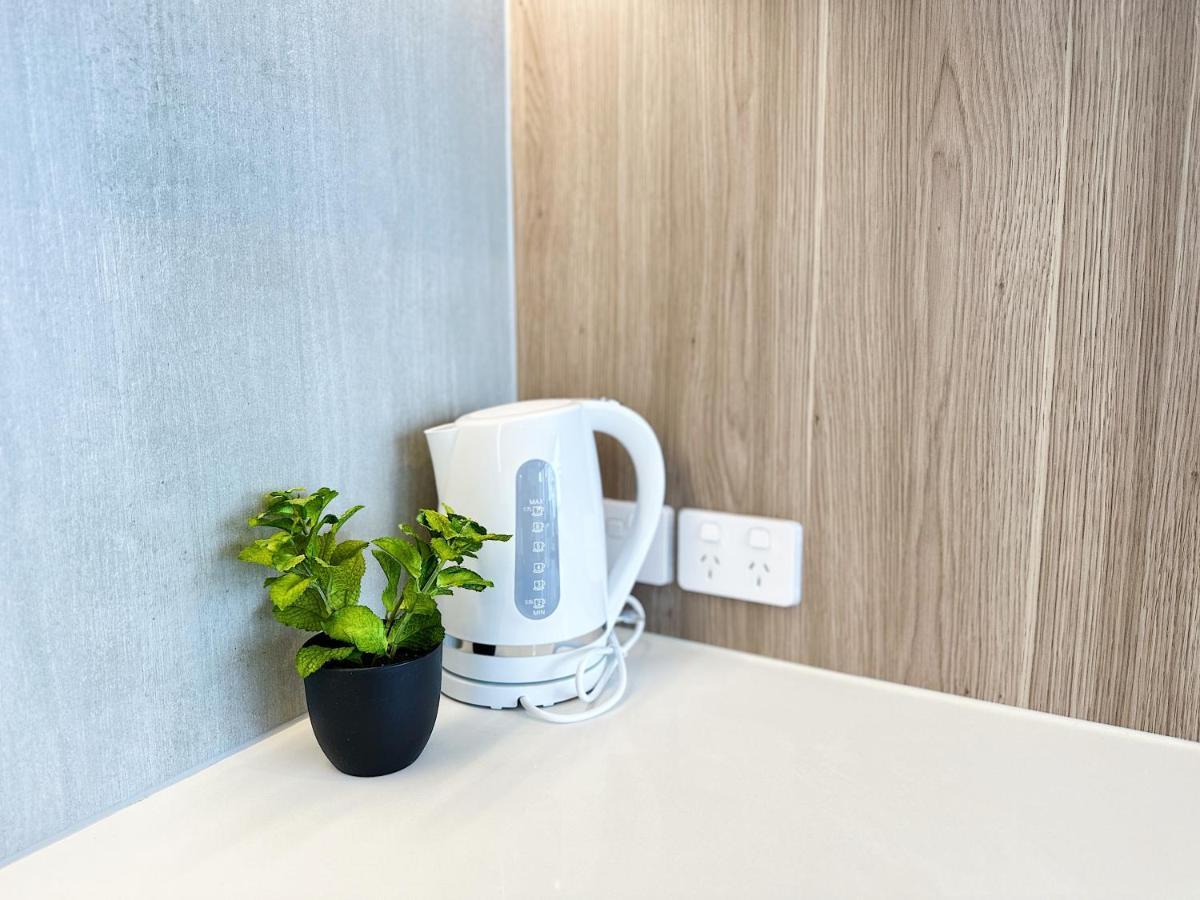 Appartamento Beautiful Skyview Cbd Highrise 3Beds With Carpark Available Melbourne Esterno foto