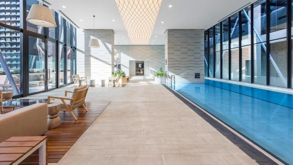 Appartamento Beautiful Skyview Cbd Highrise 3Beds With Carpark Available Melbourne Esterno foto